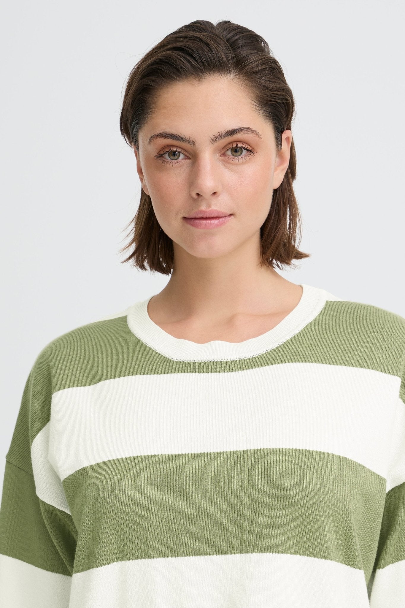 Gestreiftes Strickshirt im Loose Fit - Blossom Hair & Fashion