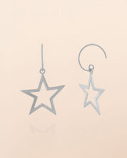 Hängende Stern Ohrringe in Silberton - Blossom Hair & Fashion