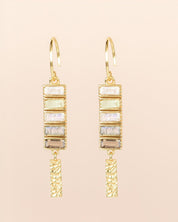 Hängeohrringe mit White Moonstone in Goldoptik - Blossom Hair & Fashion