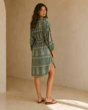 Hemdblusenkleid mit Muster aus Baumwolle in Grün oder Blau - Blossom Hair & Fashion
