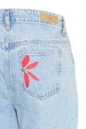 High Waist Jeans in Hellblau mit Stickdetail - Blossom Hair & Fashion