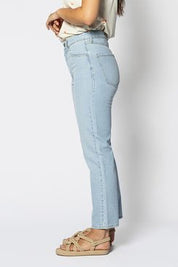 High - Waist Jeans mit geradem Bein aus Baumwolle - Blossom Hair & Fashion