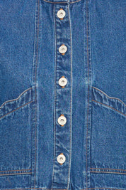 Jeansweste mit Volantkante in Dunkelblau - Blossom Hair & Fashion