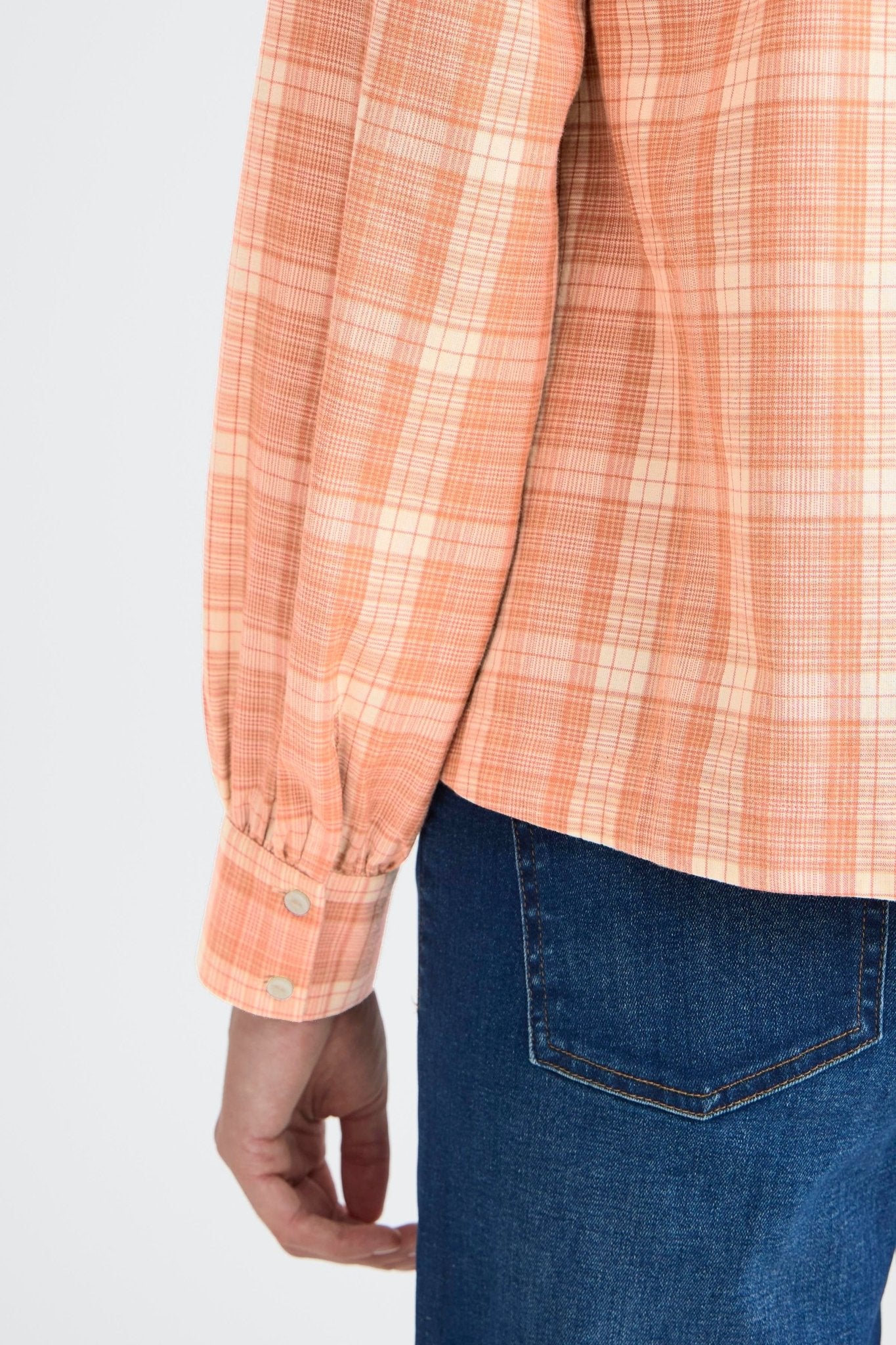 Karierte Loose Fit Bluse in Apricot - Blossom Hair & Fashion