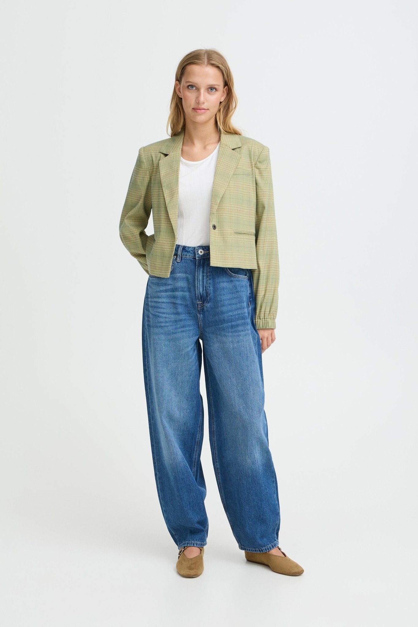 Kurz geschnittener Karoblazer in Grün im Loose Fit - Blossom Hair & Fashion