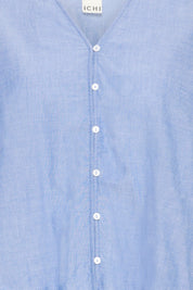 Kurzarmbluse mit Stickerei in Hellblau - Blossom Hair & Fashion