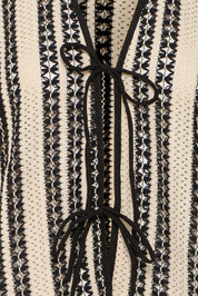 Kurzärmeliger Kimono mit Streifenmuster & Bindebändern - Blossom Hair & Fashion
