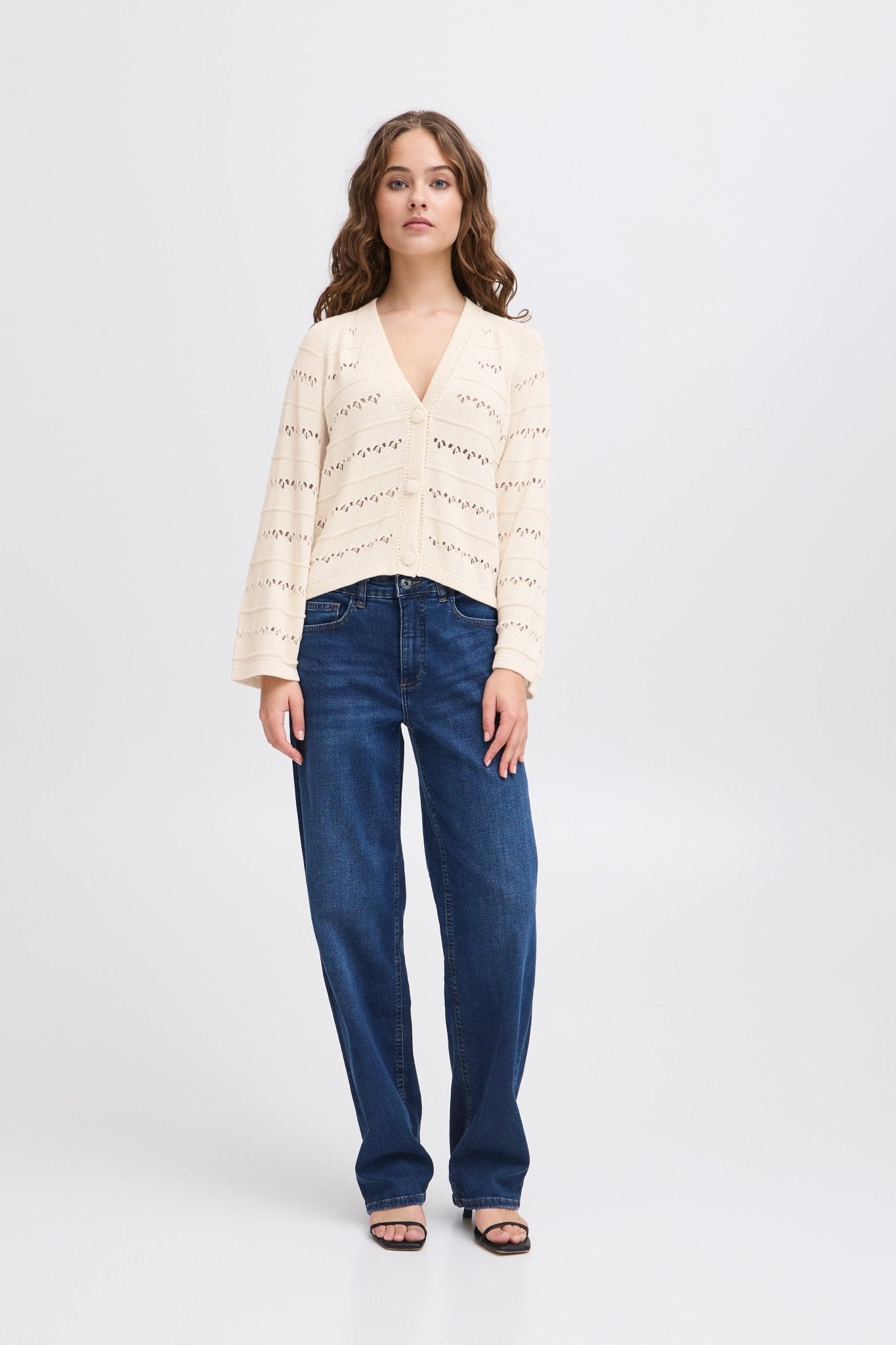 Leichter Strick - Cardigan für Damen – Femininer Look mit Lochmuster - Blossom Hair & Fashion
