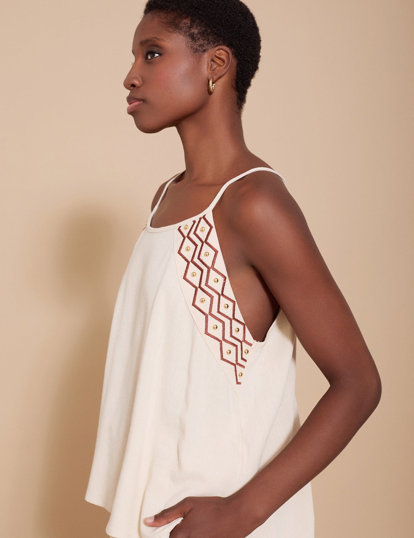 Leichtes Boho - Top mit Stickereien aus Leinen & Viskose - Blossom Hair & Fashion