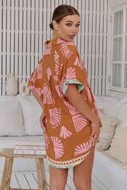 Leichtes Kurzarm - Hemd mit Print – Sommerlicher Boho - Look - Blossom Hair & Fashion