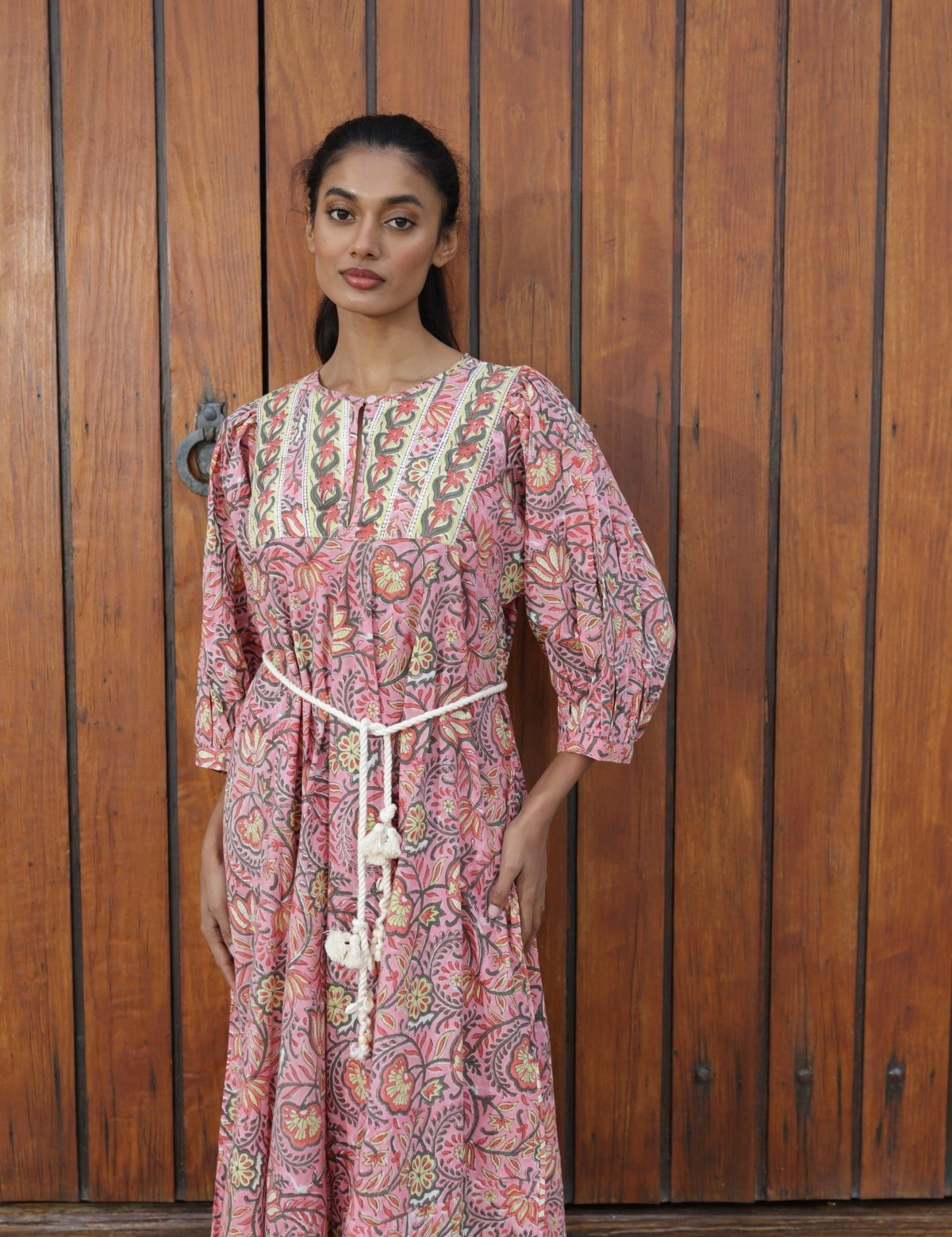 Leichtes Langarm - Kleid mit Vintage - Print – Boho - Stil in Fuchsia - Blossom Hair & Fashion