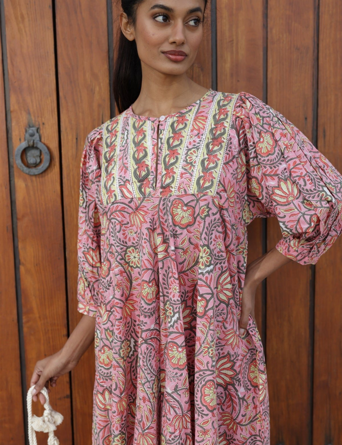 Leichtes Langarm - Kleid mit Vintage - Print – Boho - Stil in Fuchsia - Blossom Hair & Fashion