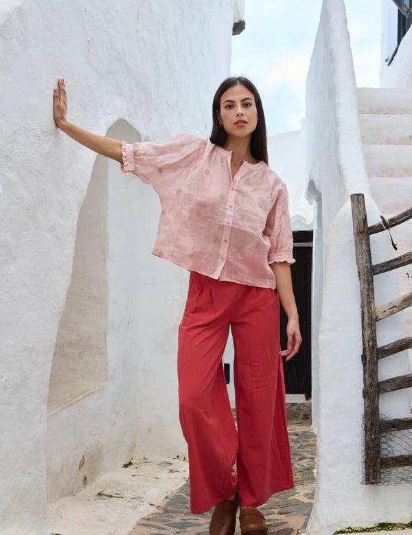 Luftige Bluse aus Ramie – Femininer Look für warme Tage - Blossom Hair & Fashion