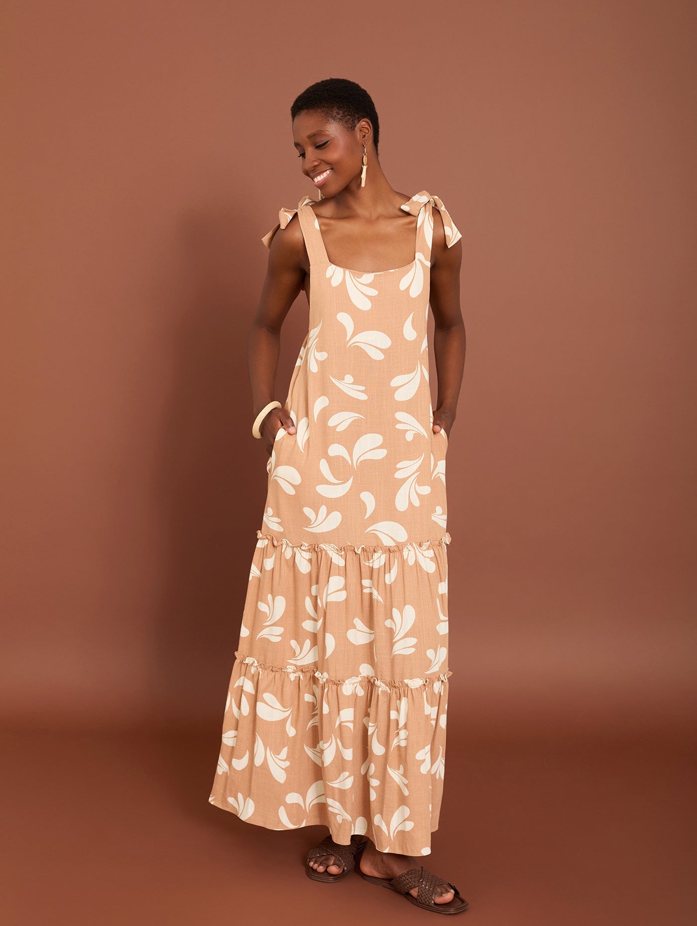 Luftiges Maxikleid mit Schleifen aus Viskose & Leinen - Blossom Hair & Fashion