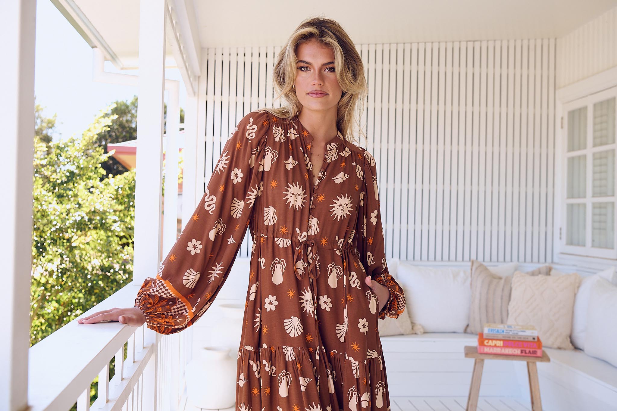 Maxikleid Damen mit Bindeband und Allovermuster - Blossom Hair & Fashion