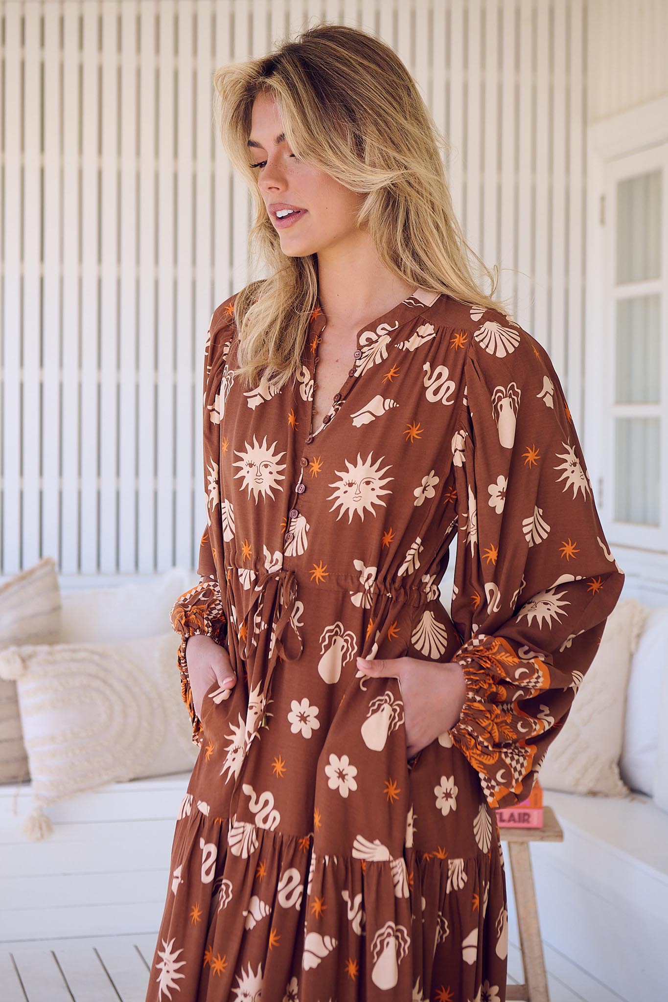 Maxikleid Damen mit Bindeband und Allovermuster - Blossom Hair & Fashion