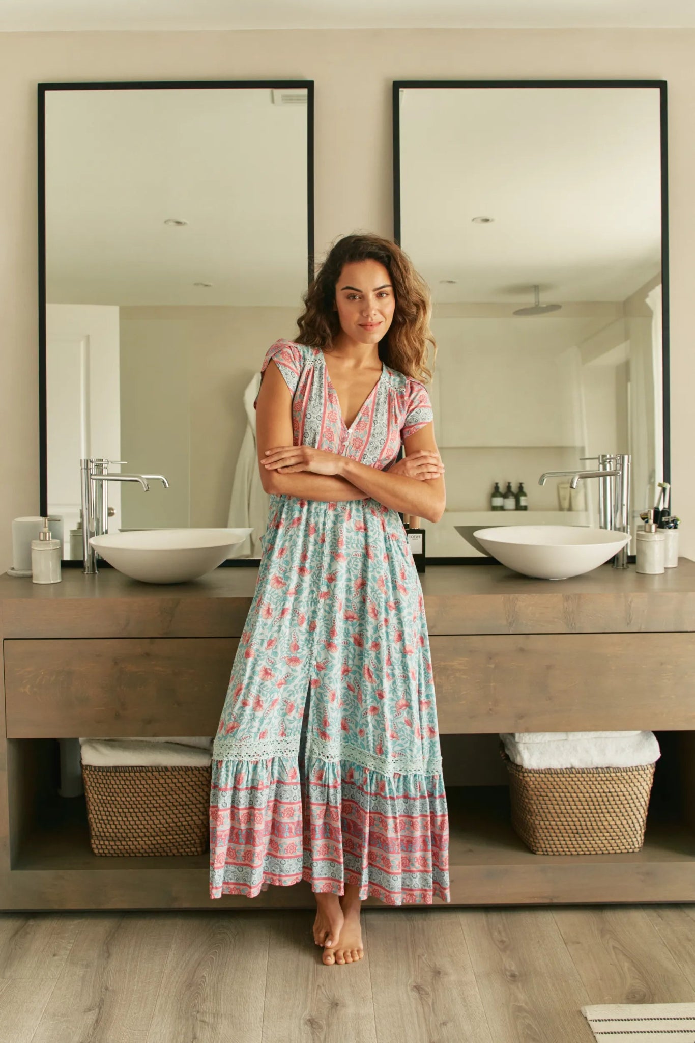 Maxikleid in Mint mit Blumenprint und V - Ausschnitt - Blossom Hair & Fashion