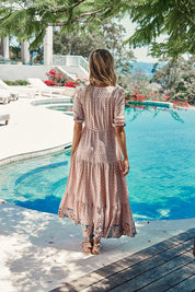 Maxikleid Liberty mit Muster und V - Ausschnitt - Blossom Hair & Fashion