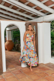 Maxikleid mit buntem Print und Trägern - Blossom Hair & Fashion