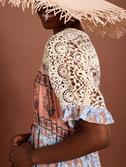 Maxikleid mit Häkel - Details & Boho - Print - Blossom Hair & Fashion