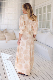 Maxikleid mit Muschel - Print aus 100% Viskose - Blossom Hair & Fashion
