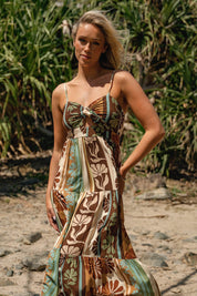 Maxikleid mit Muster und Spaghettiträgern - Blossom Hair & Fashion