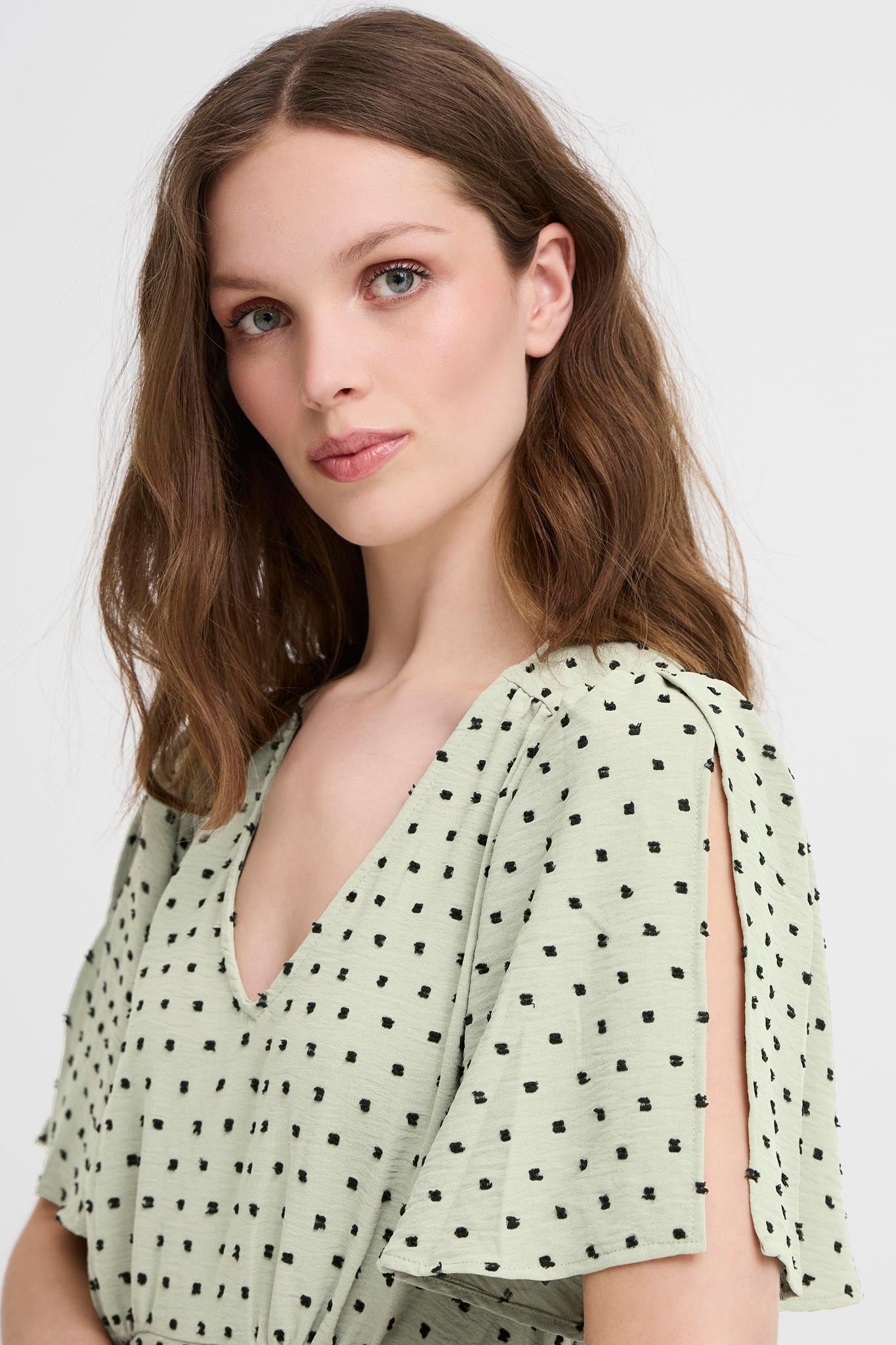 Midi - Kleid mit Punktmuster und V - Ausschnitt in verschiedenen Farben - Blossom Hair & Fashion