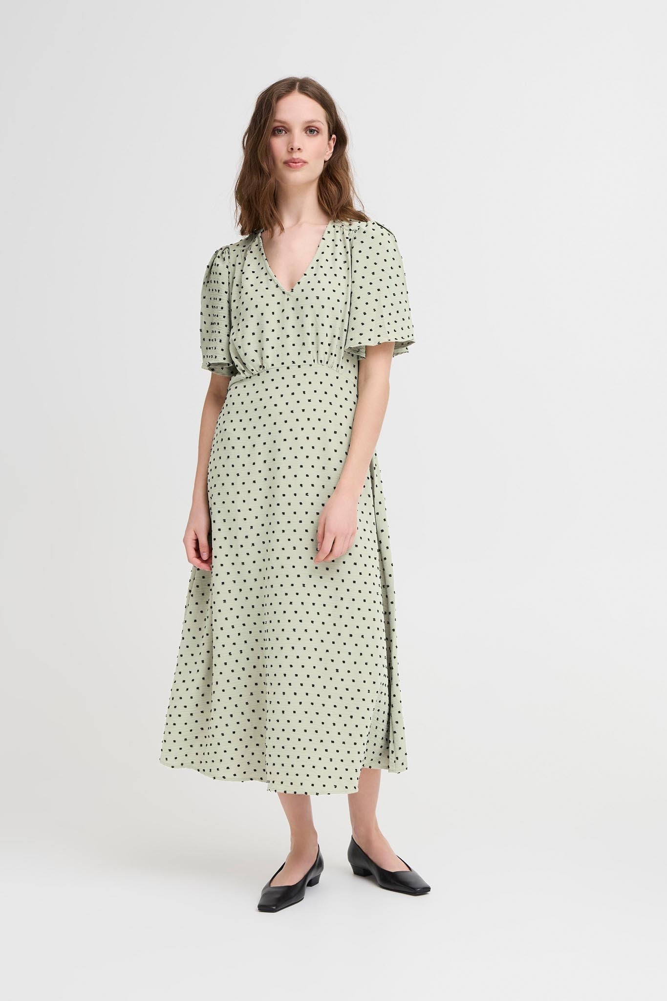 Midi - Kleid mit Punktmuster und V - Ausschnitt in verschiedenen Farben - Blossom Hair & Fashion