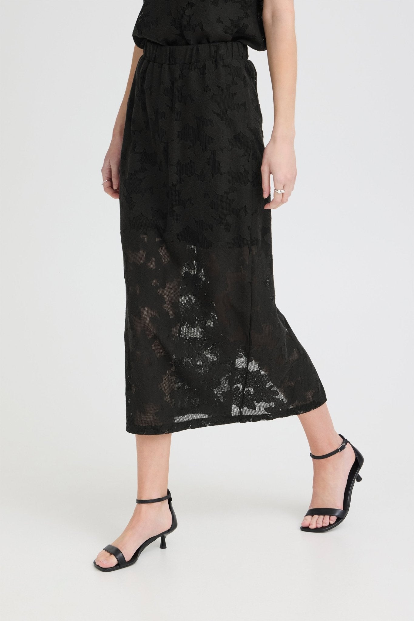 Midirock mit Blumenmuster in Schwarz oder Creme - Blossom Hair & Fashion