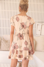Minikleid April mit Blumenmuster und V - Ausschnitt - Blossom Hair & Fashion