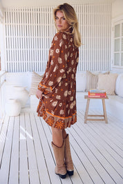 Minikleid Damen mit V - Ausschnitt und Allovermuster - Blossom Hair & Fashion