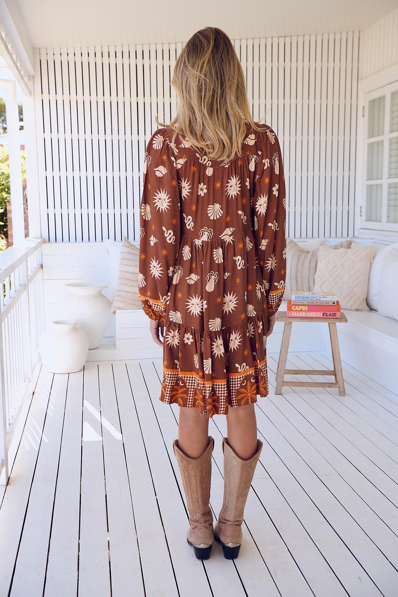 Minikleid Damen mit V - Ausschnitt und Allovermuster - Blossom Hair & Fashion