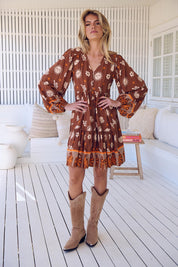 Minikleid Damen mit V - Ausschnitt und Allovermuster - Blossom Hair & Fashion