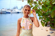 Minikleid mit Blumenmuster und Neckholder - Blossom Hair & Fashion