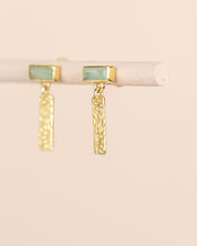Ohrstecker mit Amazonit und Strukturanhänger in Goldoptik - Blossom Hair & Fashion