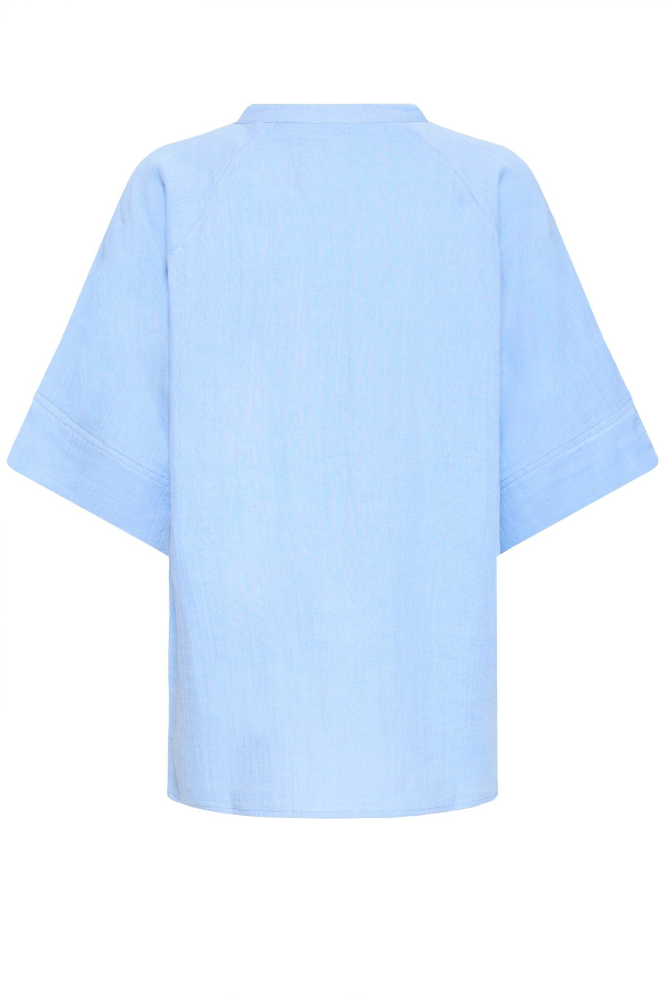 Oversize Bluse mit Stehkragen Hellblau, Grün oder Rosa - Blossom Hair & Fashion