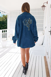 Oversize - Hemd mit Rippenstruktur und Stickerei in Blau oder Beige - Blossom Hair & Fashion