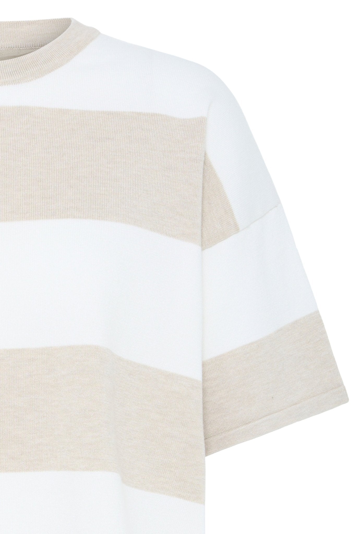 Oversize T-Shirt in Creme und mit Streifen - Blossom Hair & Fashion
