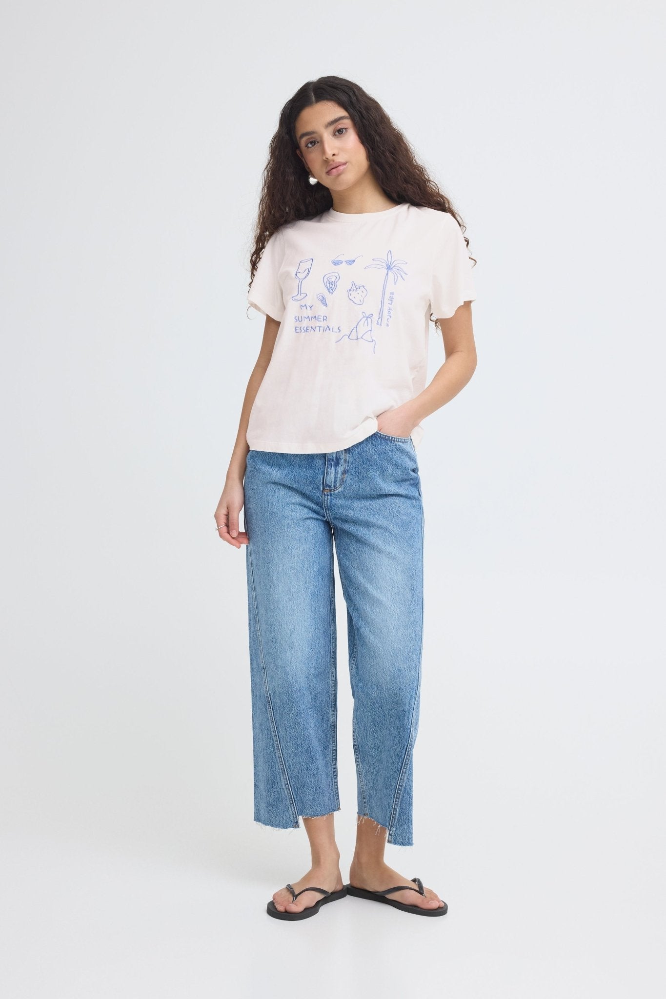 Print Shirt mit Frontmotiv in Offwhite - Blossom Hair & Fashion