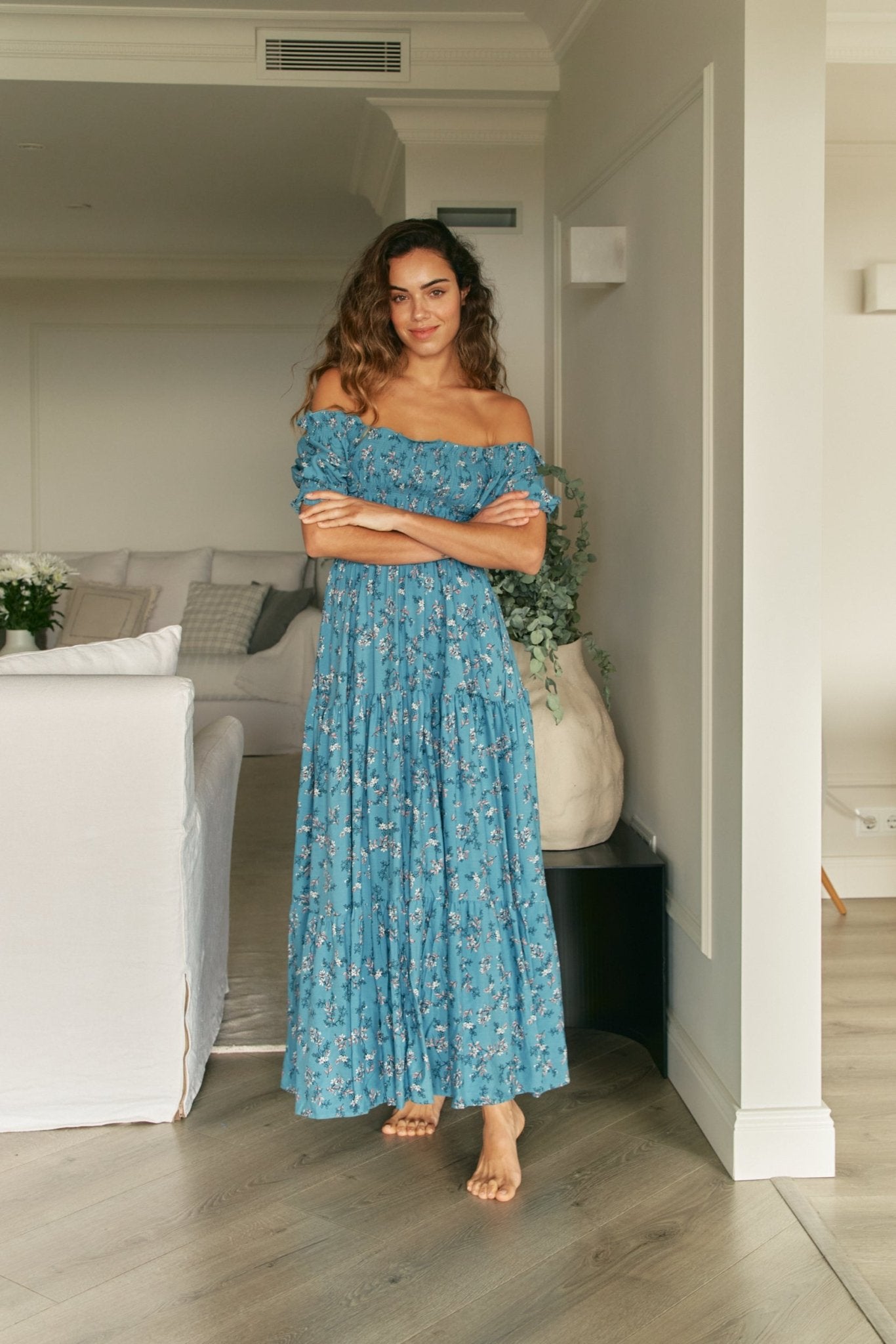 Schulterfreies Boho - Maxikleid mit Blumendruck - Blossom Hair & Fashion