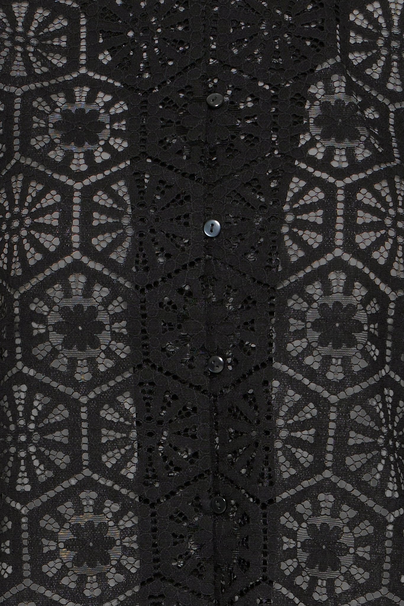 Schwarze Häkelbluse mit floraler Struktur - Blossom Hair & Fashion