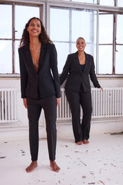 Schwarze Stoffhose Damen Regular Fit ankle length - Blossom Hair & Fashion