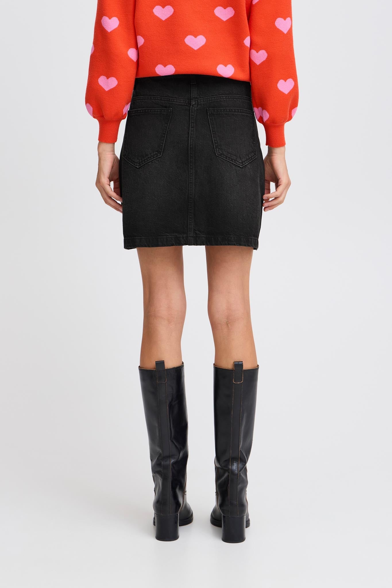 Schwarzer Jeansrock in A - Linie - Blossom Hair & Fashion
