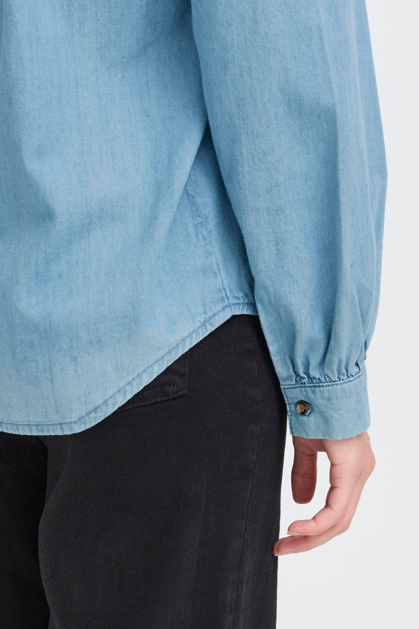Shirt langarm Denim hellblau - Blossom Hair & Fashion