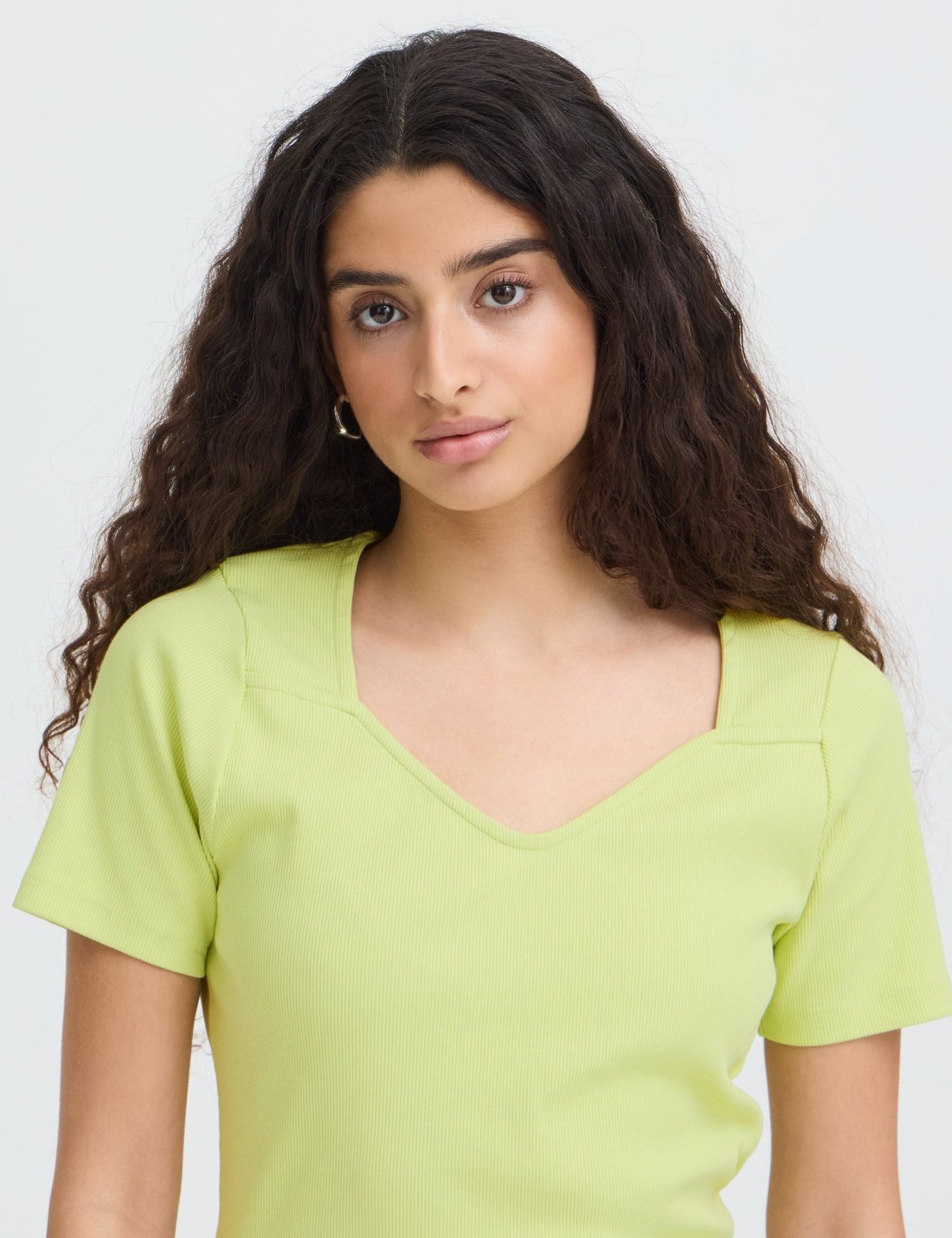 Shirt mit V - Ausschnit - Blossom Hair & Fashion