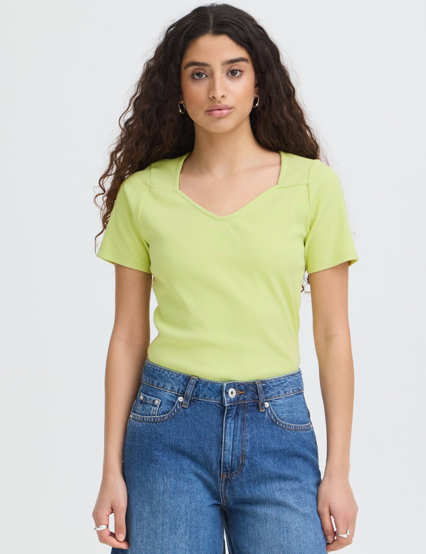 Shirt mit V - Ausschnit - Blossom Hair & Fashion