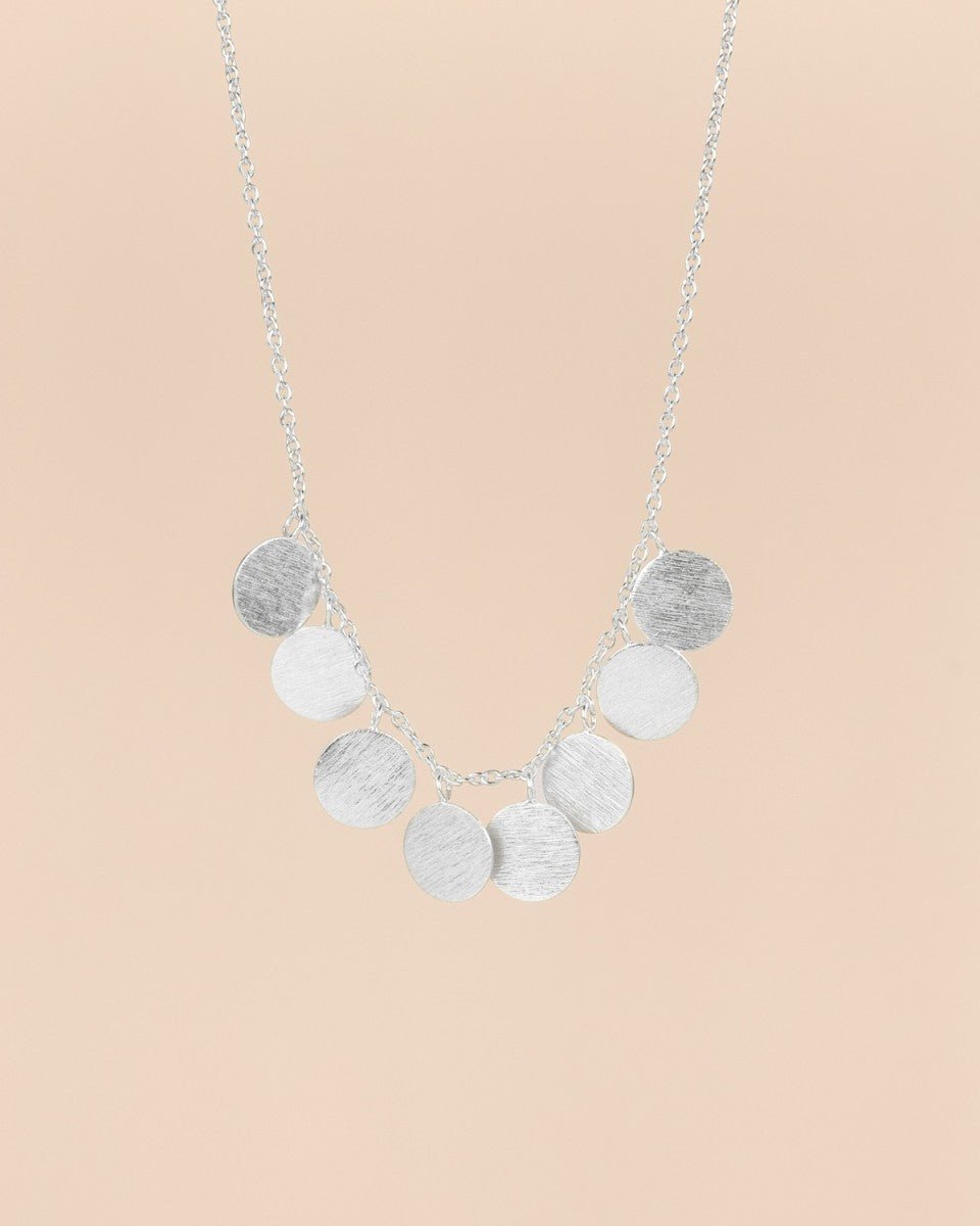 Silberne Coin Halskette mit matten Plättchen - Blossom Hair & Fashion