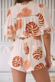 Sommerliche Shorts mit Muschelprint und Gummibund - Blossom Hair & Fashion