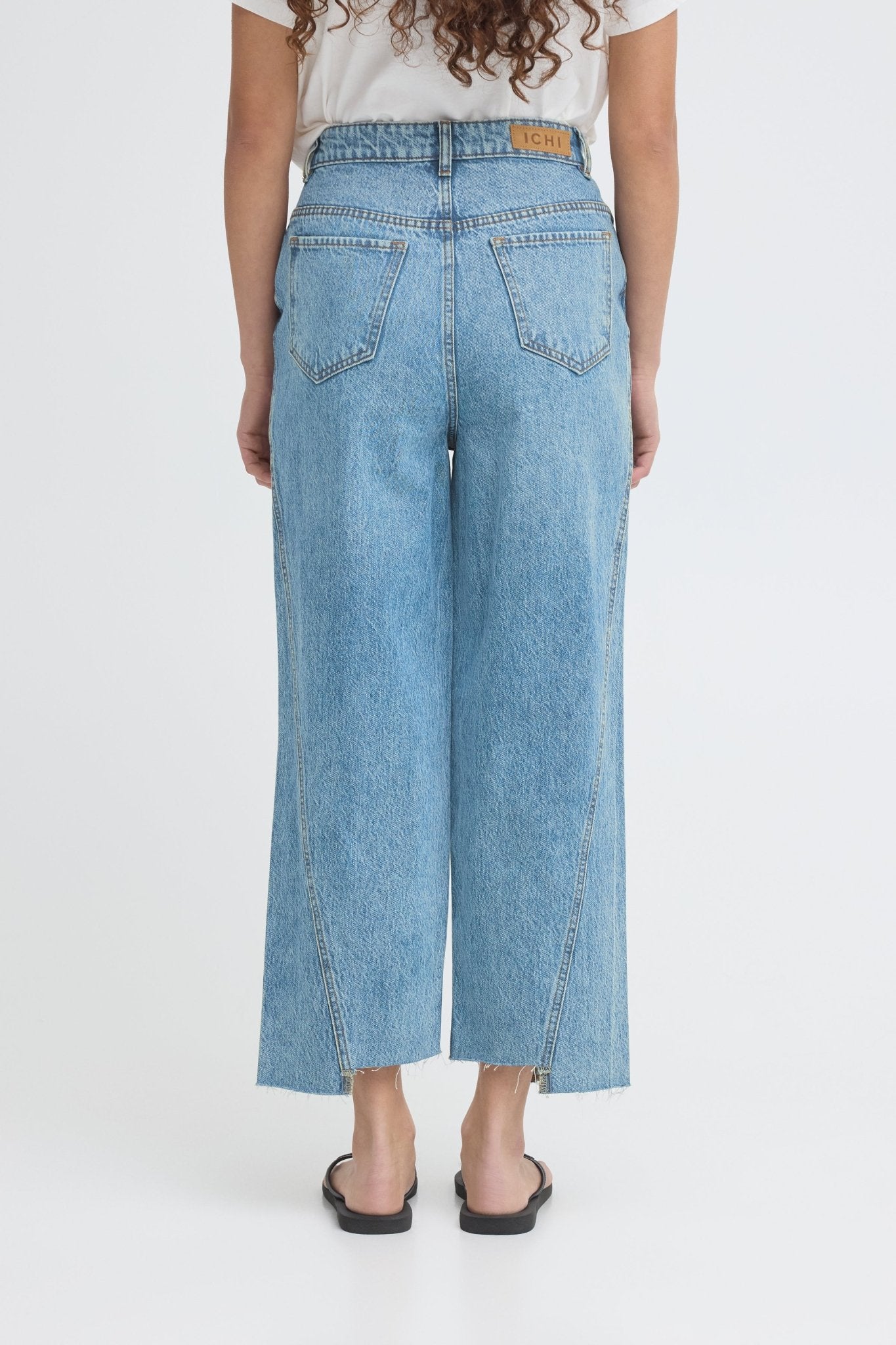 Straight Leg Jeans Ankle Length Hellblau - Blossom Hair & Fashion