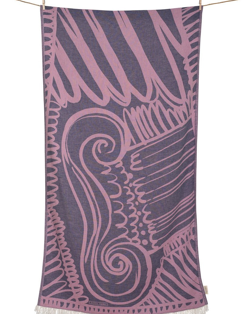 Strandtuch Kionas mit grafischem Muster - Blossom Hair & Fashion
